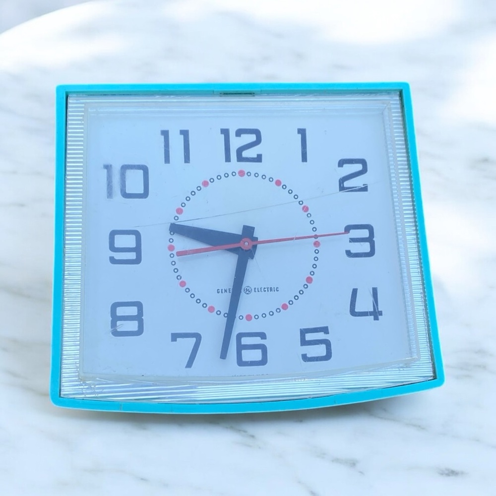 Vintage 1950’s General Electric clock